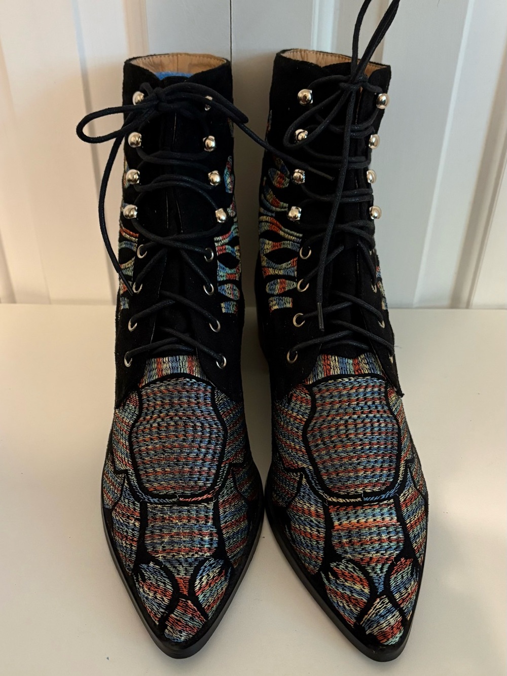 LOSTIS Lace-Up Ankle Boots w/Multicolor Abstract Patterns - Fashion Boots, NWOT